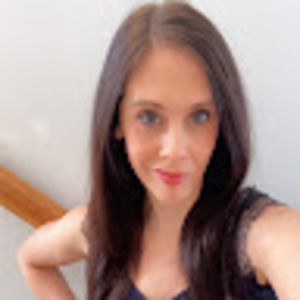 Meet your Posher, Steph